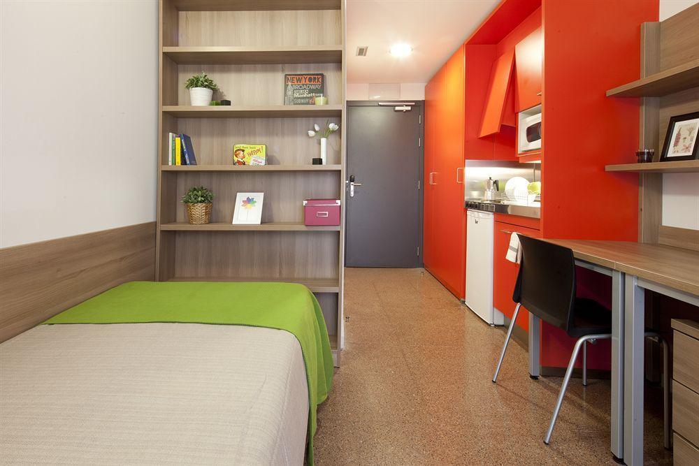 Residencia Universitaria Resa Manuel Agud Querol San Sebastián Kültér fotó