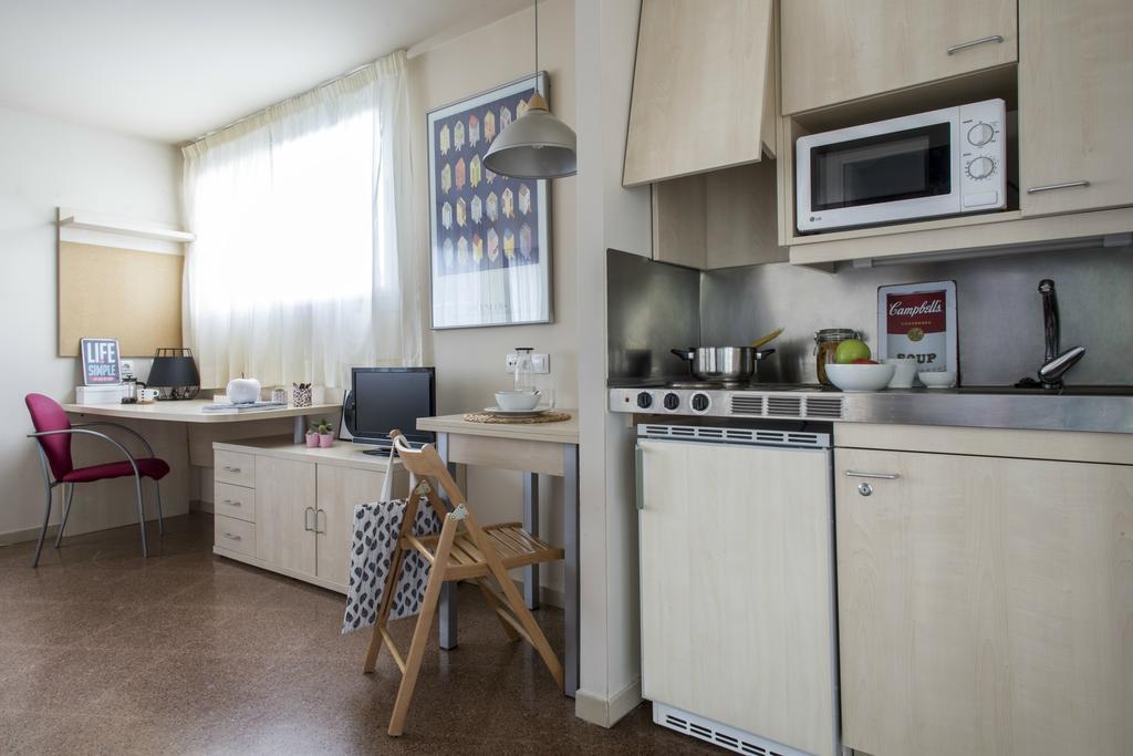 Residencia Universitaria Resa Manuel Agud Querol San Sebastián Kültér fotó