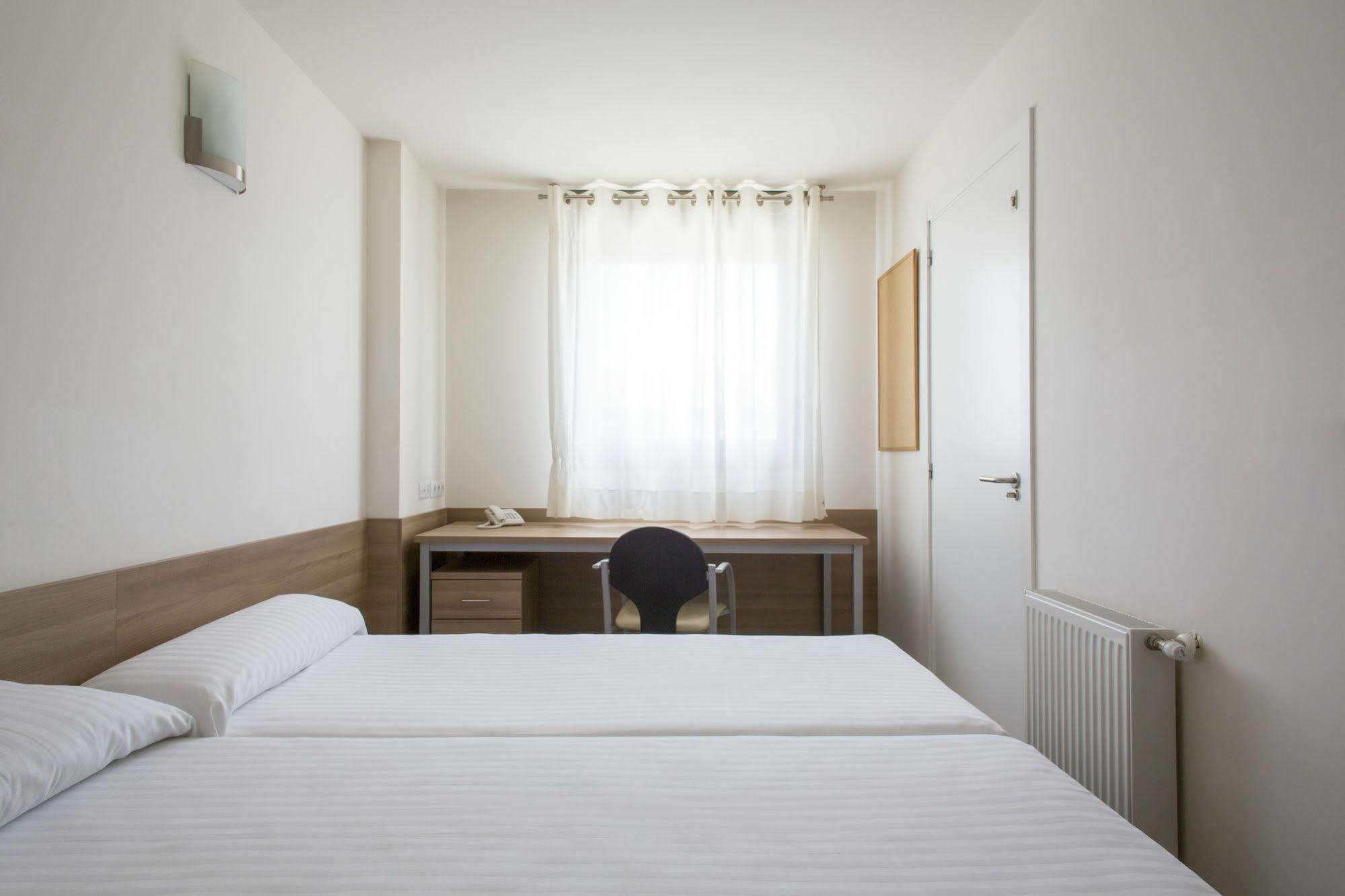 Residencia Universitaria Resa Manuel Agud Querol San Sebastián Kültér fotó